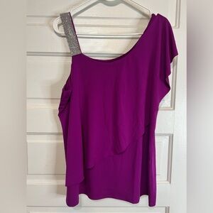 Fuschia blouse. Bundle $10 items at 2/$10